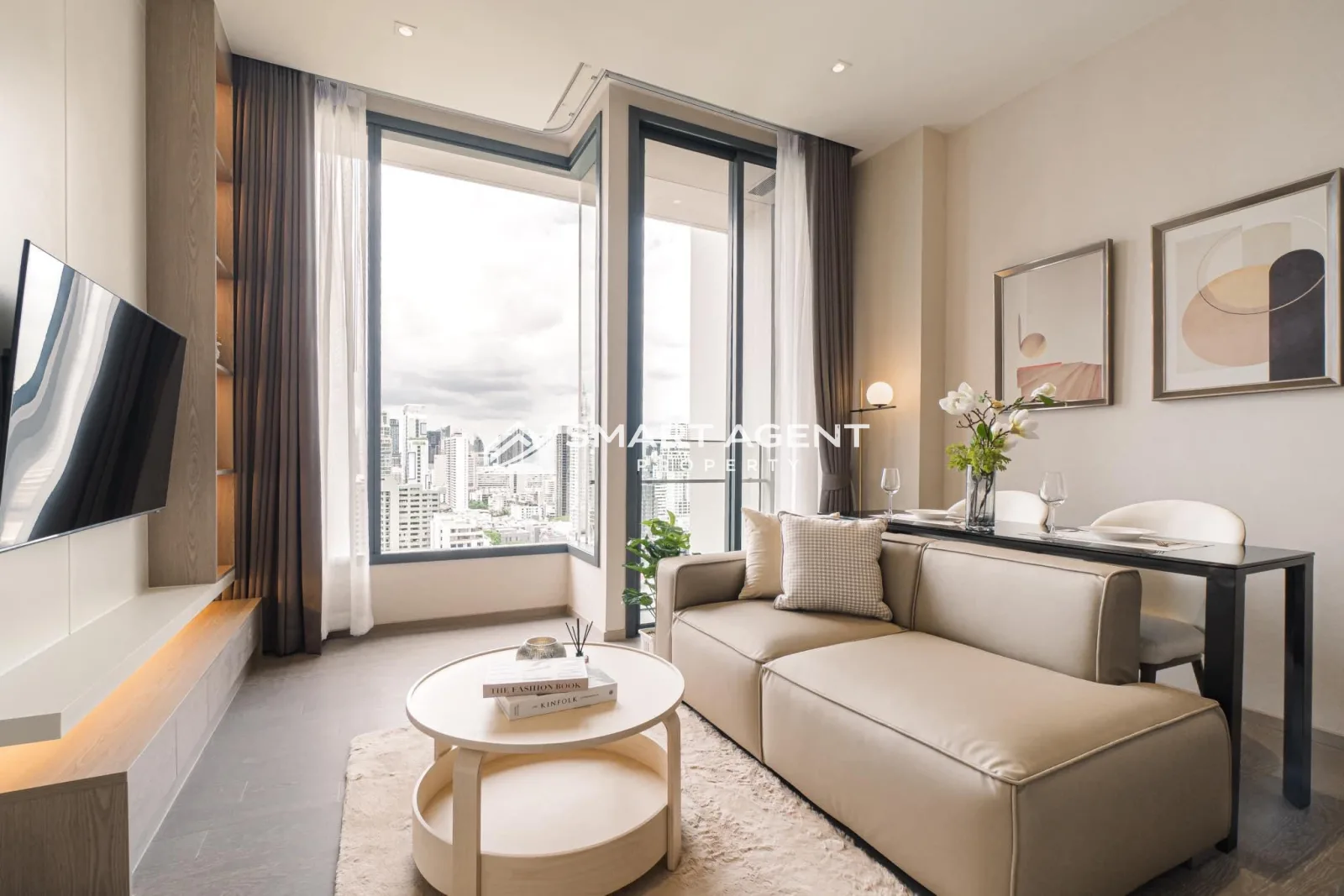 The ESSE Asoke 1 Bedroom 1Bathroom
