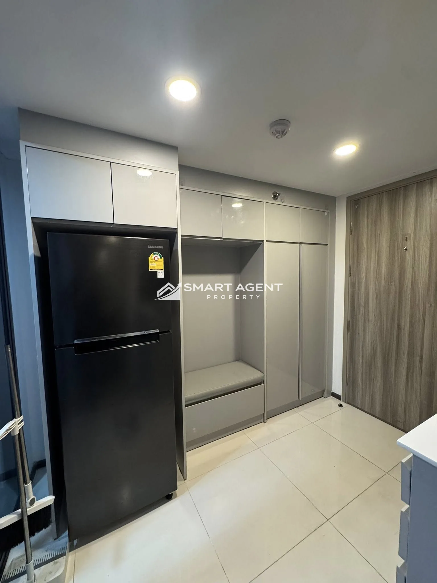 1 bedroom 2floors  KnightsBridge Space Ratchayothin - 2