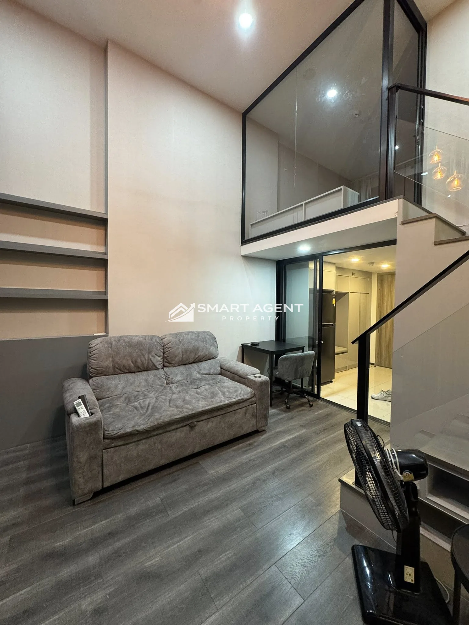 1 bedroom 2floors  KnightsBridge Space Ratchayothin
