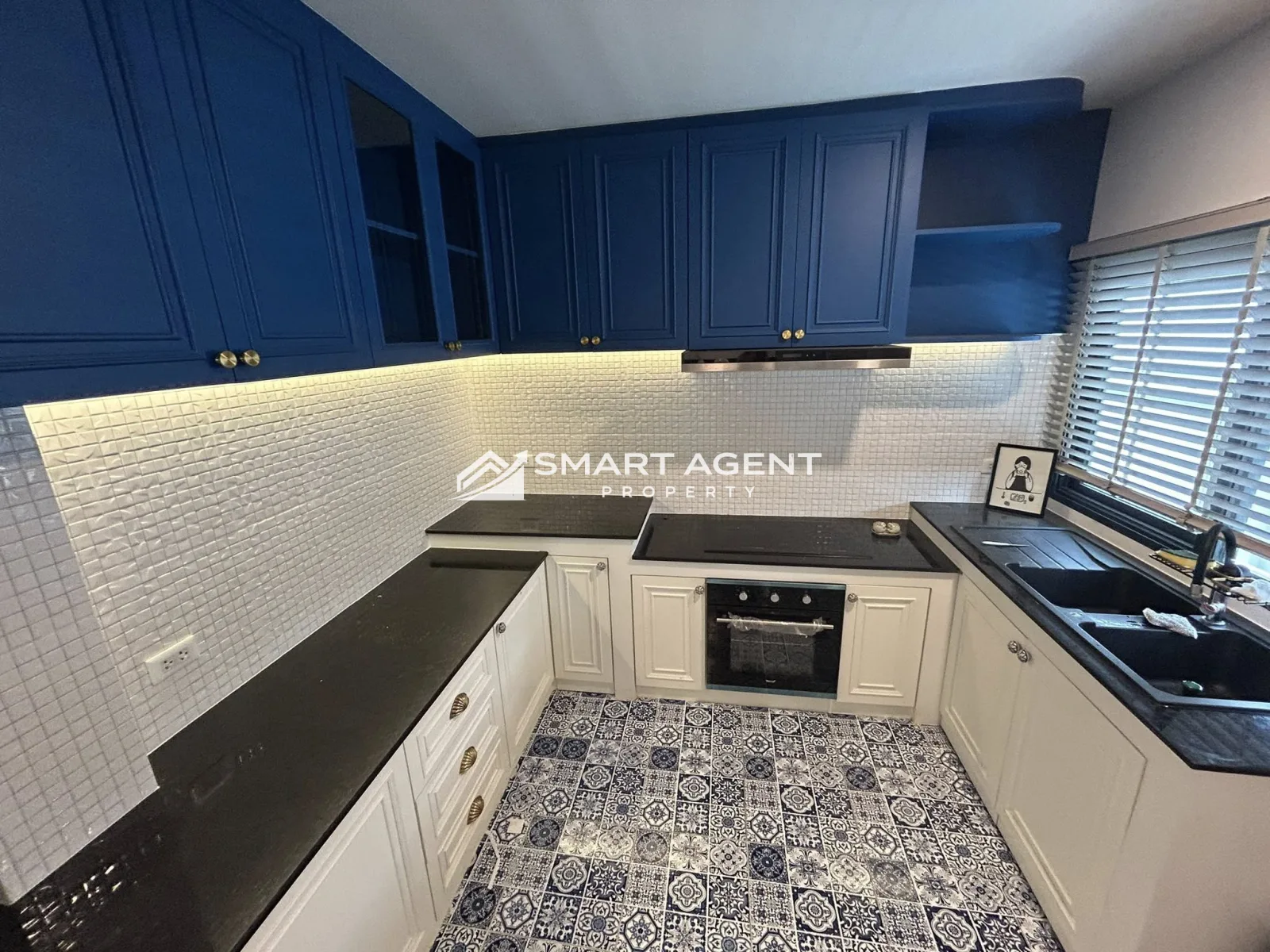 CENTRO BANGNA 4 bedrooms Luxury for Rent - 15