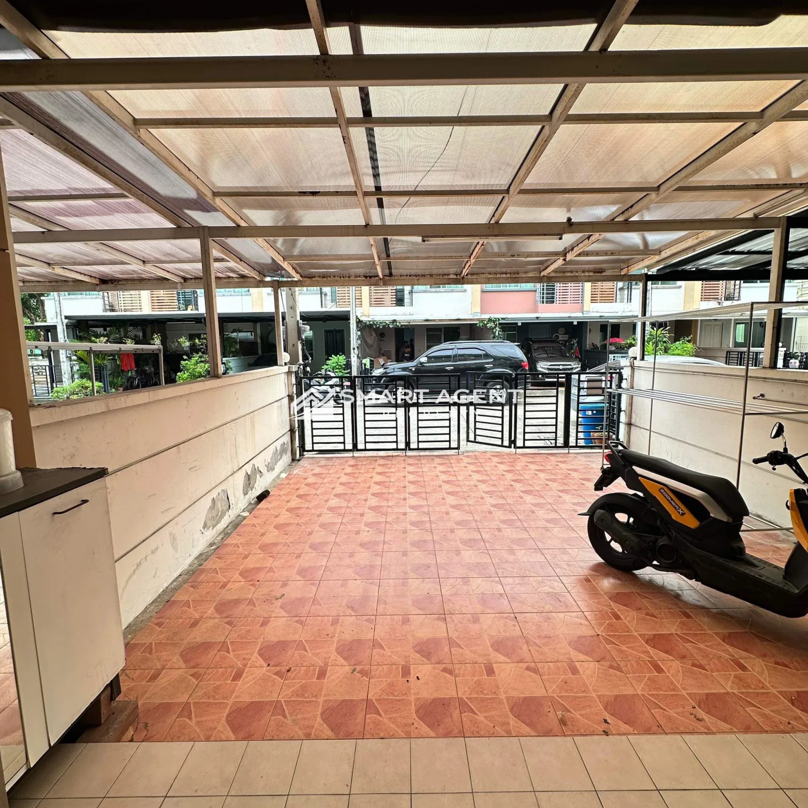 ทาวน์โฮม 3 ชั้น ขนาด 20 ตร.วา พื้นที่ใช้สอย 300 ตร.ม. หมู่บ้านทาวน์พลัส เกษตรนวมินทร์ - 19