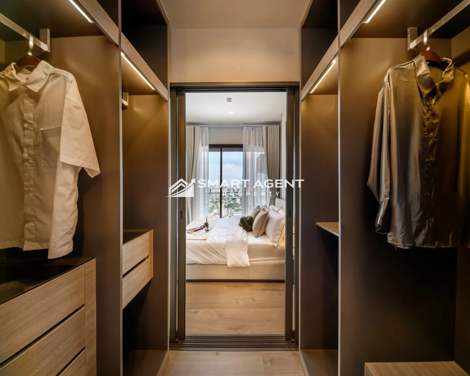 Condo The Crest Park Residences (ใจกลางห้าแยกลาดพราว) - 12